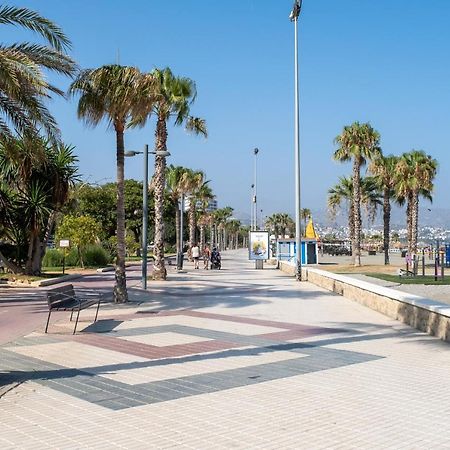 Apartamento Nuria Torre Del Mar Exterior foto