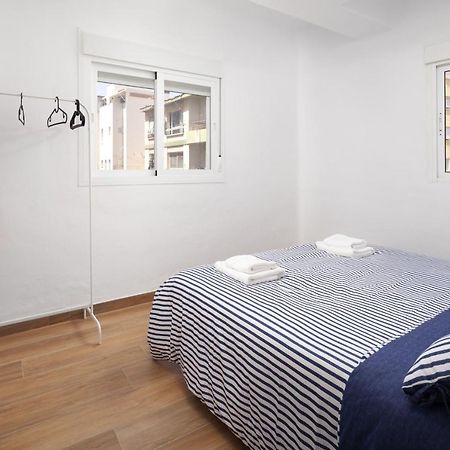 Apartamento Nuria Torre Del Mar Exterior foto